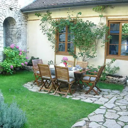 Chez Marie Beaune (Cote d'Or)